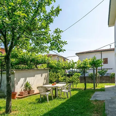 In San Giuliano Terme With 2 Bedrooms And Wifi *