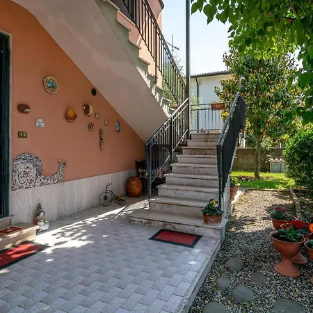 In San Giuliano Terme With 2 Bedrooms And Wifi Pisa