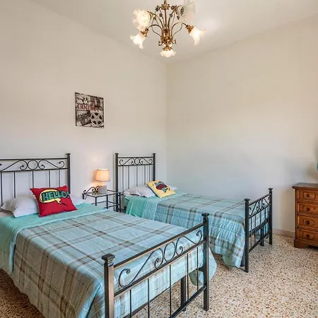 In San Giuliano Terme With 2 Bedrooms And Wifi Pisa